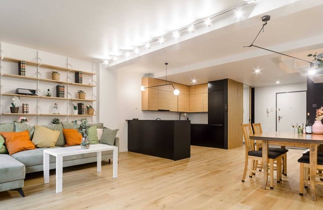 Two-level Apartment on Zdrowie FV