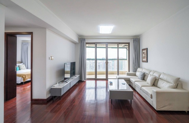 Tyms 2BR APT Hongqiao Yucui Garden