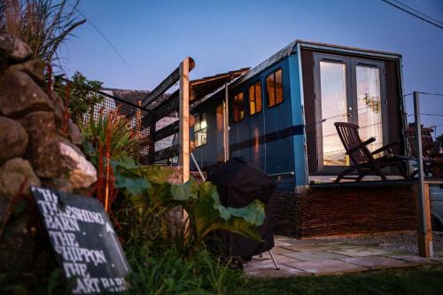 Unique Glamping Experience - The Horse Box