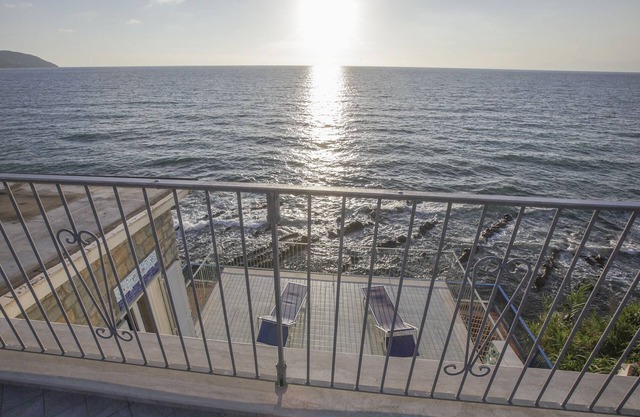 Unique seafront villa in Agropoli