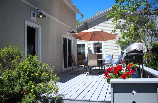 Unique set-up~Beautiful Lilac cottage offers the most privacy