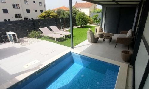 UNIQUE Trogir - garden with PRIVATE heated massage POOL ONLY FOR YOU