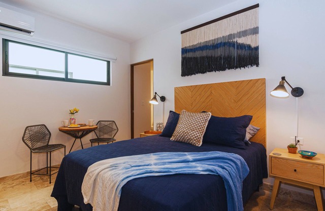 Unit B: A Stylish Beachside Escape Featuring Four Rooftop Pools, a Large Gym, Bar, Restaurant, Kids Club, and Spa