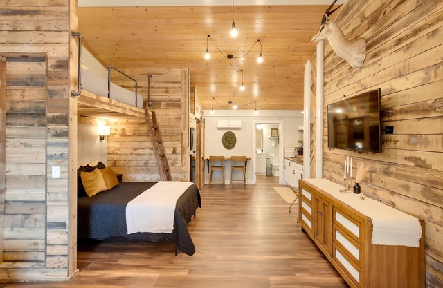 Updated Studio on Harrison Hills Trails!