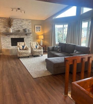 Upscale Anchorage Getaway, Cozy & Newly Remodeled
