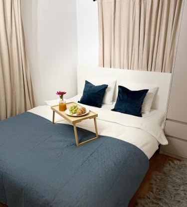 URBAN BASE CELJE Apartment with FREE Parking & Terrace