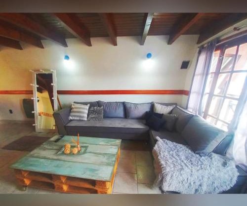 Ushuaia Magnifica, amplia cabaña con balcon