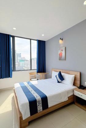 Victory Hotel 2A