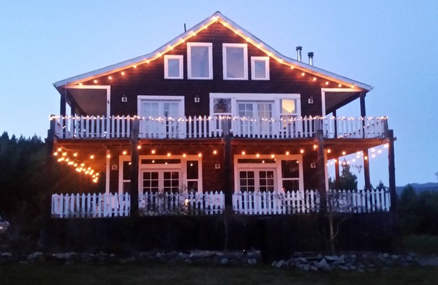 Views, Views, Views! Unique rustic mountain home overlooking Redwood Valley!