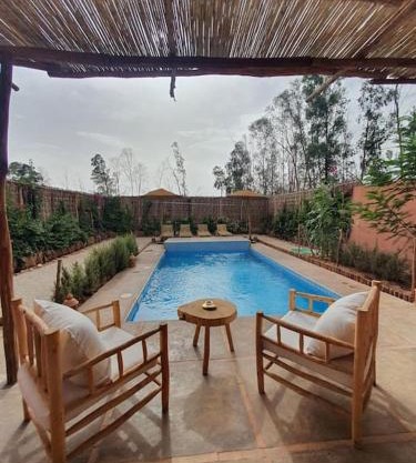 Villa 6 pers avec piscine privée 10 min du centre 0 vis-à-vis