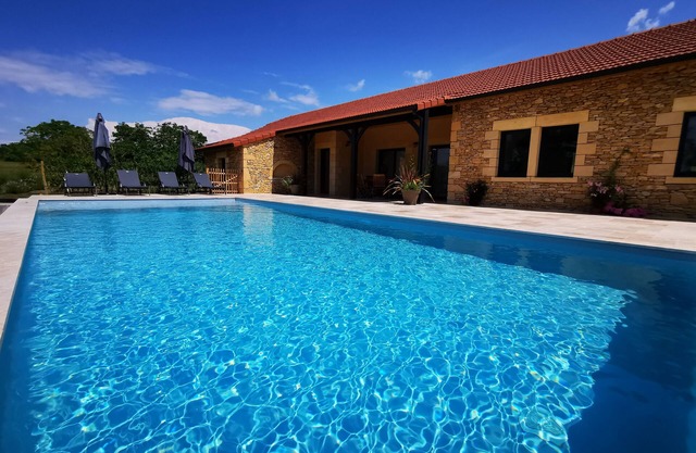 Villa 8 Pers. Piscine Privée Proche Montignac et Sarlat