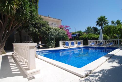 Villa Aspalathos