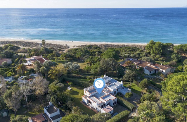 VILLA AURA - beach a few steps