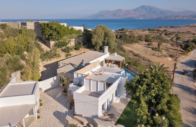 Villa Camping with private swimming pool near Komos beach ,Matala