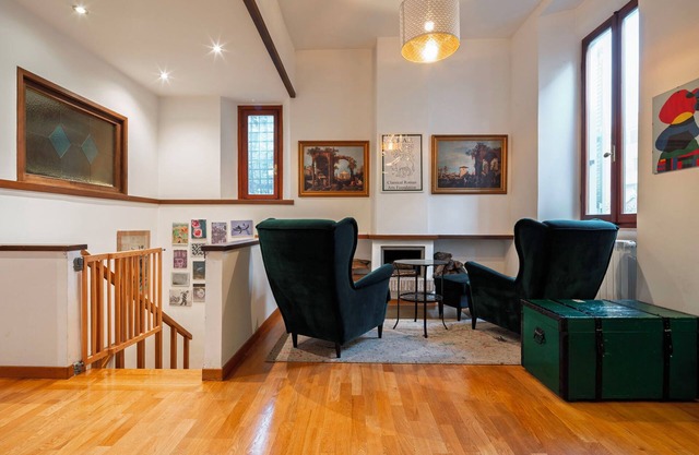 Villa Classical Roman Art - Monteverde Quartier with Garden