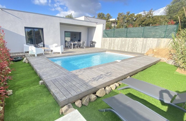 Villa COPINES-PRIVATE SWIMMING POOL-PORTO VECCHIO near Pinarello beach