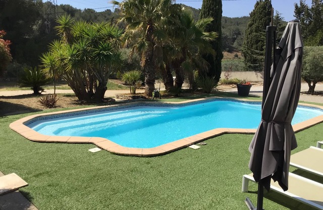 Villa de Campagne,piscine Sans Vis-à-vis ,5 mn de la mer