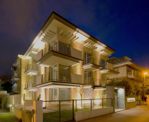 Villa dei Gelsomini & National Hotel dal 1903