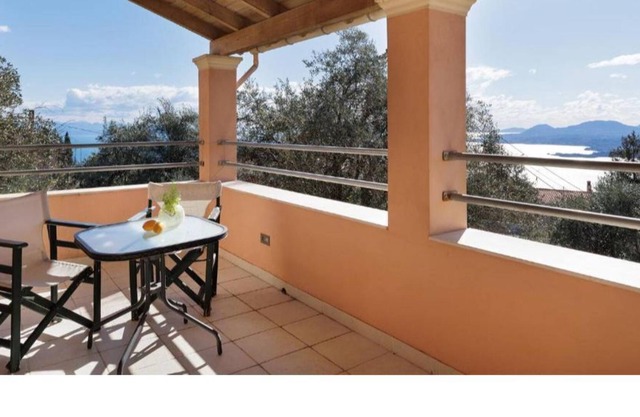 Villa 'Elia' with Sea View, Wi-Fi and Air Conditioning