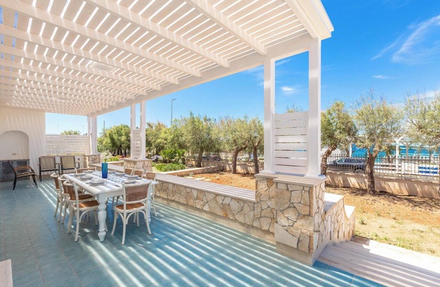 Villa Giusy 2 by BarbarHouse