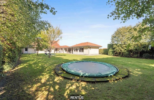 Villa Hoge Duin - spacious villa with large garden
