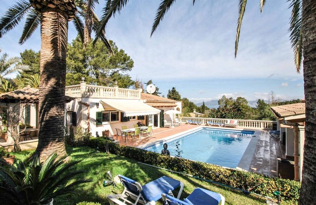 Villa in Alcudia with swimming pool