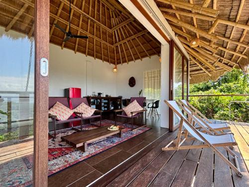 Villa JuPITER, Boracay, ocean view holiday home