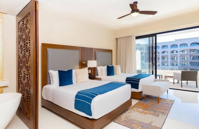 Villa La Valencia Beach Resort & Spa Los Cabos - Two Bedroom Suite Pool Viewnn