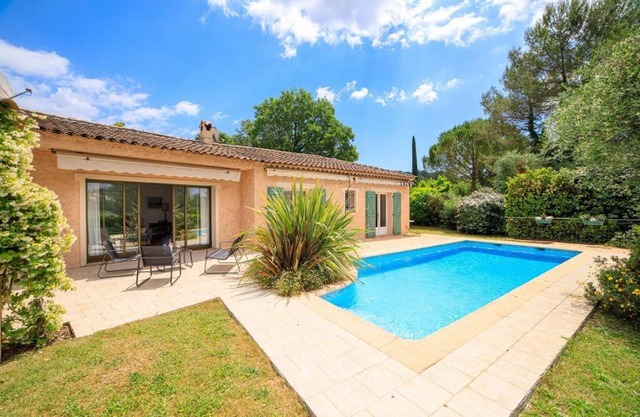 Villa les lauriers - domaine des lauriers by Halldis