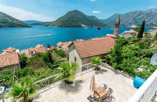Villa Perona with amazing sea views