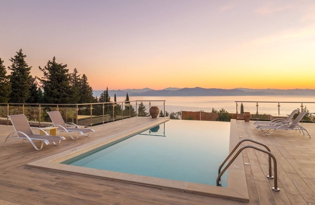 Villa Steno - Two Bedroom Villa, Sleeps 4