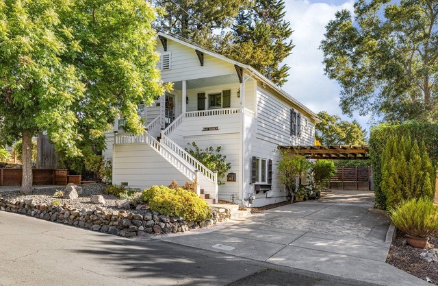 Vintage Modern Downtown Sebastopol