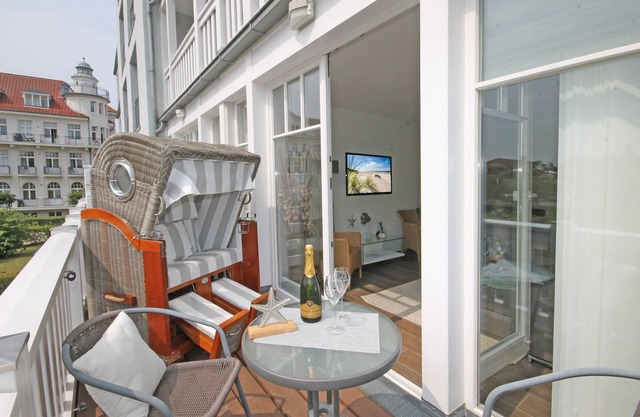 WE 1.09 - house sea view