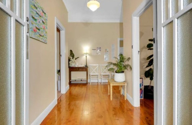 Welcome to your perfect getaway in the heart of Shepparton! Nestled in the CBD