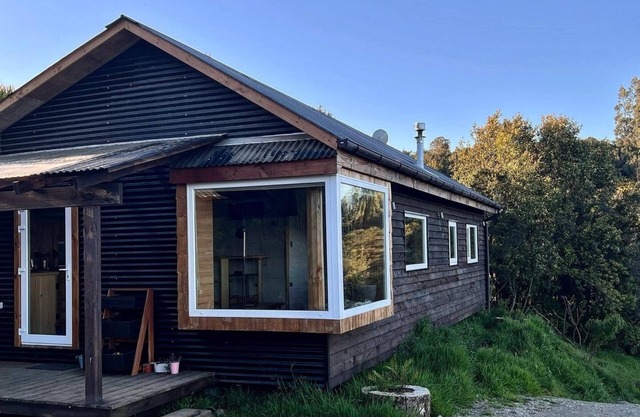 Window to the Fjord: Cabin with Stunning Viewn