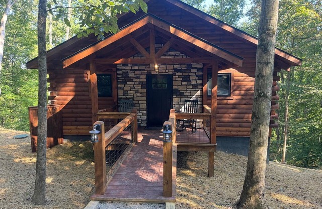 Windsong - Romantic Luxury Cabin in the Hocking Hills