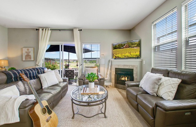 Winemaker's Delight: 3BD/3BA Russian River Valley
