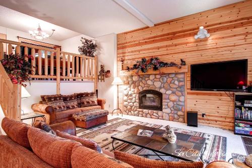 Winterpoint 33 by Ski Country Resorts