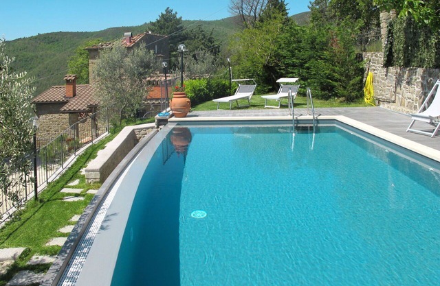 Wonderful private villa for 6 people with private pool, TV and terrace