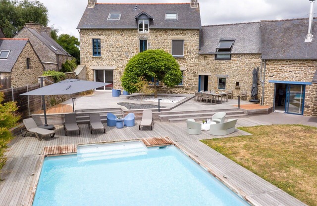 Wonderful private villa for 12 guests with private pool, WIFI, TV and terrace