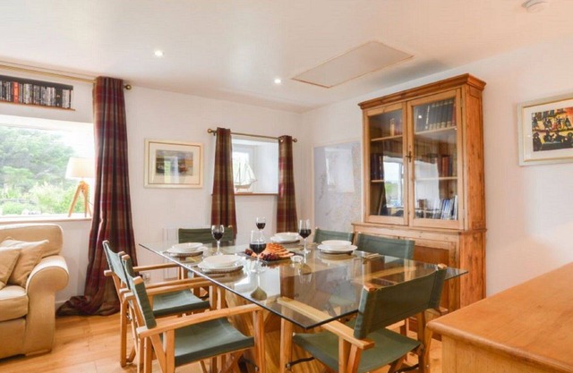 Wonderful private villa for 4 guests with WIFI, TV and pets allowed