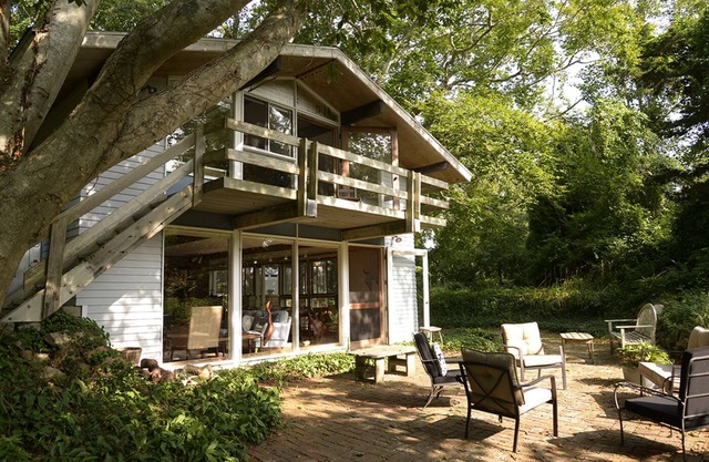 Woods Hole, 5 bedroom, Close to Beach and Village