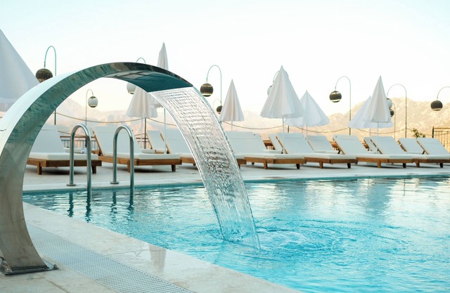 Xen Deluxe Boutique Hotel And Restaurant