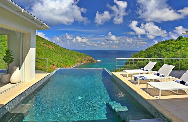 Xhale - Luxury 4 Bedroom Villa In Cap Estate