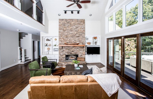 Your Upscale Mountain Oasis Awaits!