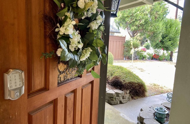 Zen Serenity! Spacious Stylish Updated near Tesla