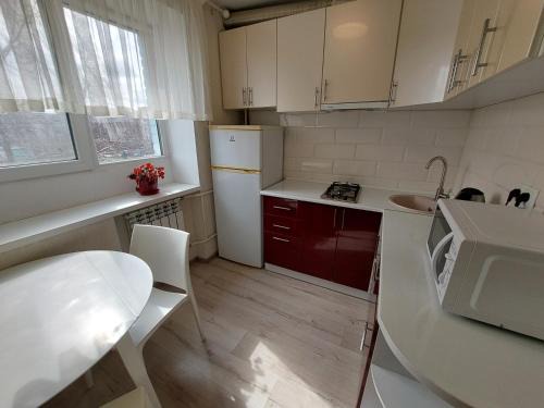 Lutsk Apartment | Апартаменти Молоді LutskDoba