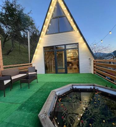 Verkhniy Yasenov Cabin | Вілла Гармонія