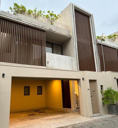 Rathmalana Villa | дом любви (House Of Love)