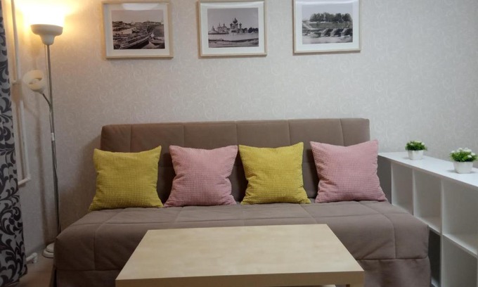 Tikhvin Apartment | Квартира на Связи 8